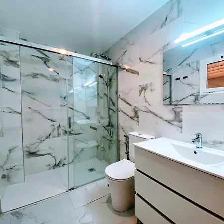 Pascal Flat By Wave Apartment